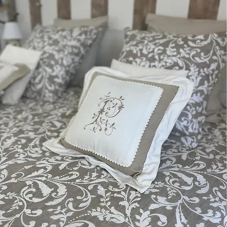 컨트리하우스 A La Maison Hermitage