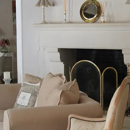 Country house A La Maison Hermitage *