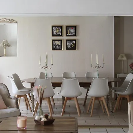 A La Maison Hermitage Country house